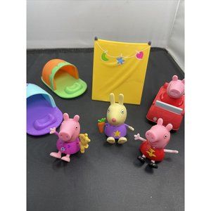 PEPPA PIG CAMPING SLEEPOVER FUN Playset W/ 4 Peppa Mini Toy Figures